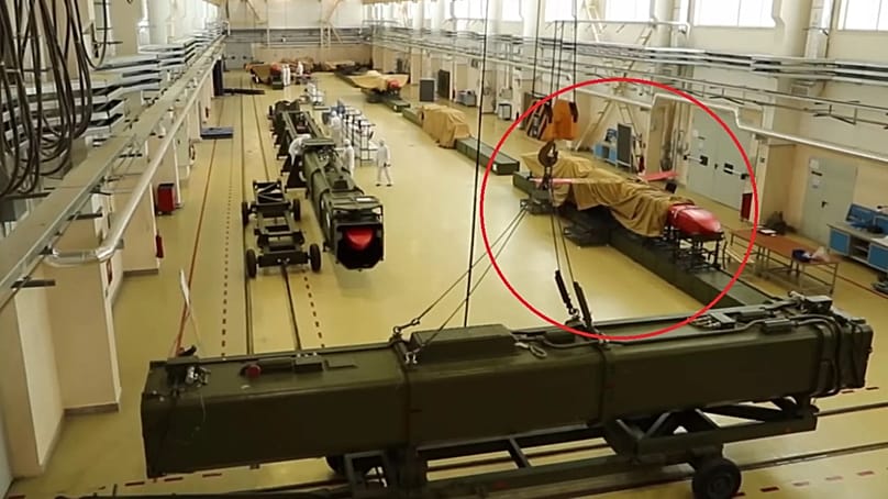 A Burevesztnyik szerelőcsarnoka