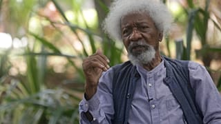 Les États-Unis révoquent le visa du prix Nobel nigérian Wole Soyinka