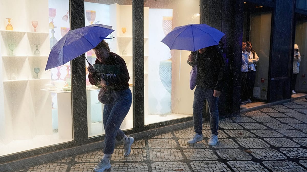 Mau tempo provoca mais de mil ocorrências em Portugal continental