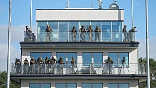 Żołnierze uczestniczą w największym ćwiczeniu wojskowym w Polsce, które gromadzi ponad 30 000 żołnierzy z polskich sił zbrojnych i sojuszniczych krajów NATO w Orzyszy.