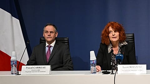 "المجوهرات لم تُسترجع بعد".. المدعية العامة في باريس: اعتراف جزئي لمشتبهَين بسرقة متحف اللوفر