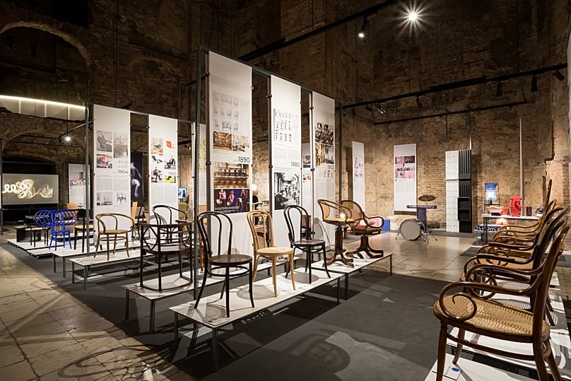 Válogatás a Thonet és a hajlított bútorok szinte végtelen variációiból