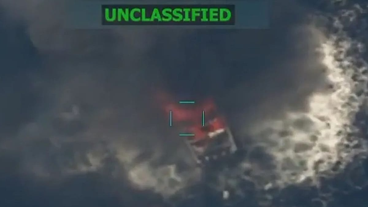 Forças norte-americanas destroem 15ª embarcação no Pacífico