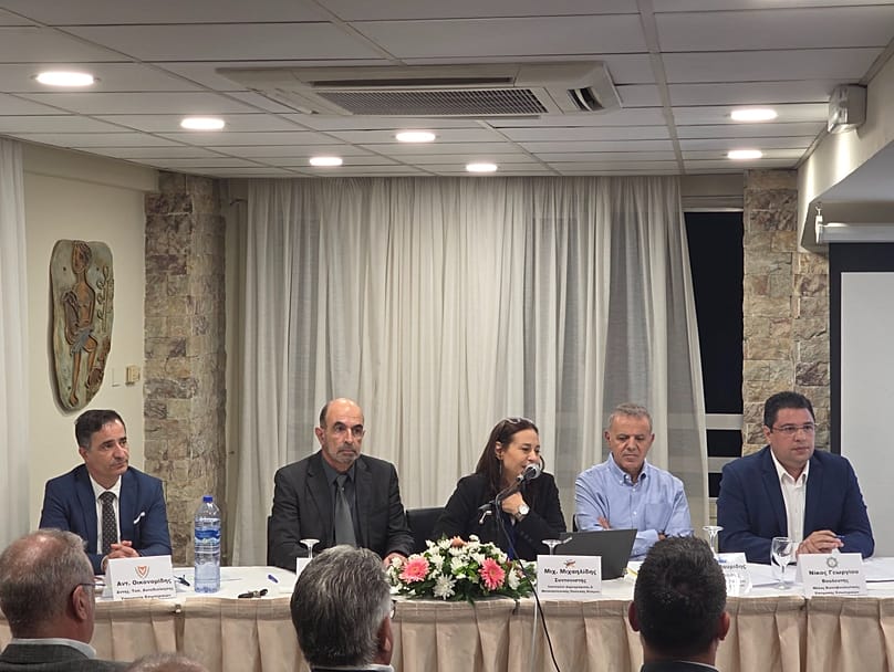 Το πάνελ της συζήτησης