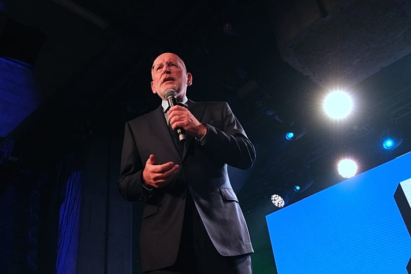 Frans Timmermans, do bloco de centro-esquerda ,durante as eleições gerais em Roterdão, na quarta-feira, 29 de outubro 202