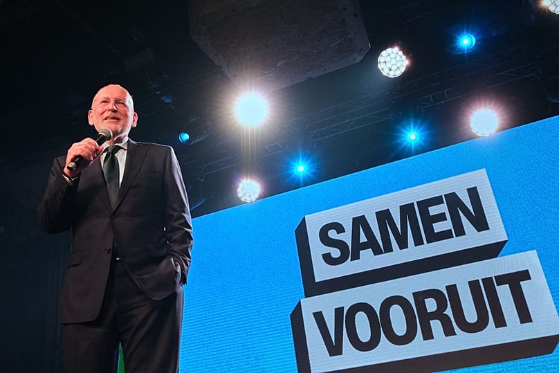 فرانس تيمرمانس، زعيم تحالف يسار الوسط الذي يضم حزب العمل وحزب الخضر