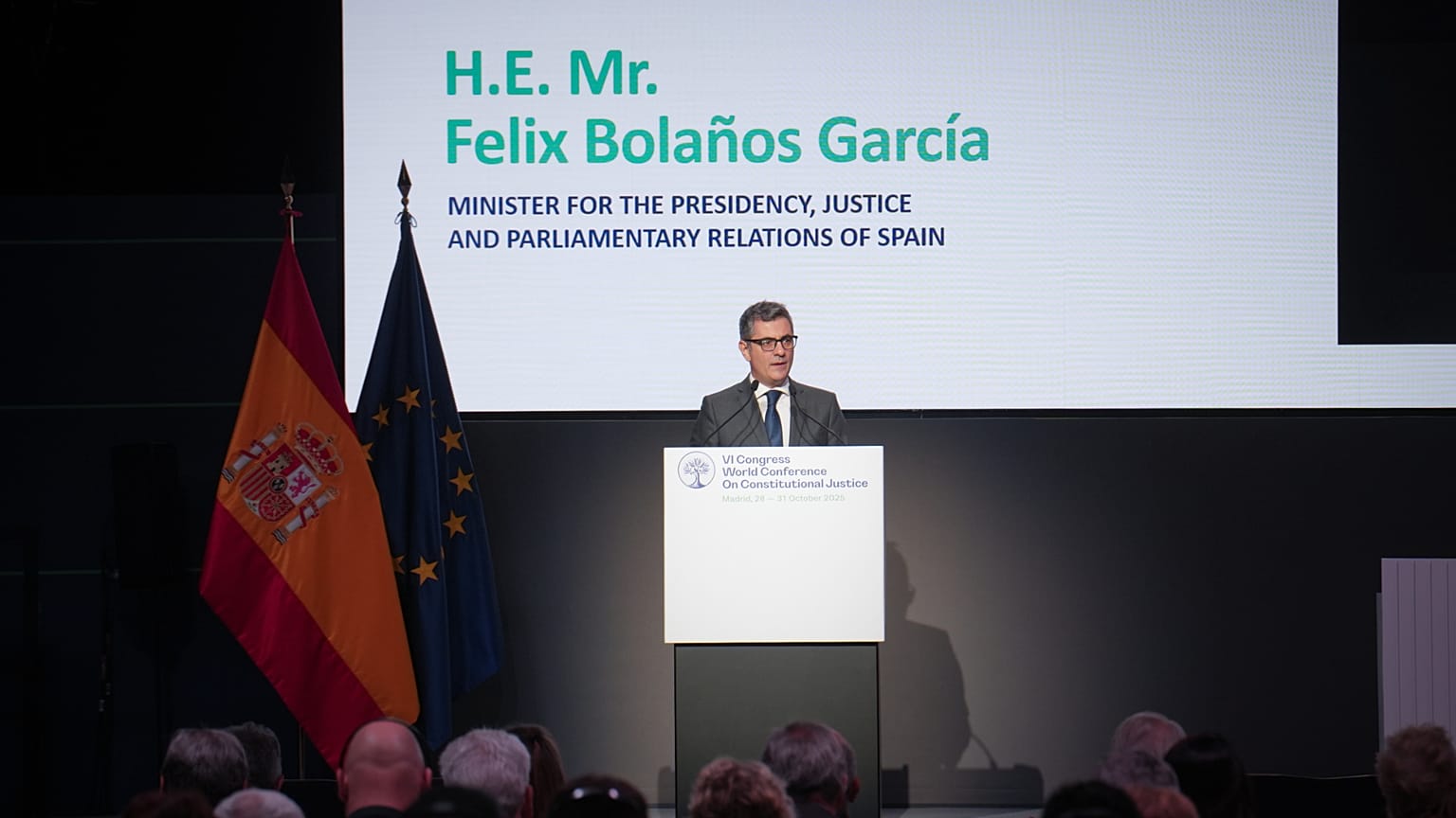 El ministro de la Presidencia, Justicia y Relaciones con las Cortes, Félix Bolaños, inaugurando el VI Congreso de la Conferencia Mundial de Justicia Constitucional (WCCJ).