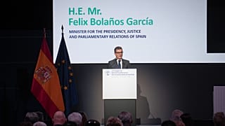 El ministro de la Presidencia, Justicia y Relaciones con las Cortes, Félix Bolaños, inaugurando el VI Congreso de la Conferencia Mundial de Justicia Constitucional (WCCJ).