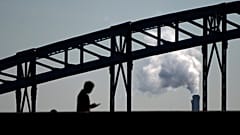 Η ΕΕ επιλέγει να μην παρουσιάσει νέους στόχους πριν από την COP30