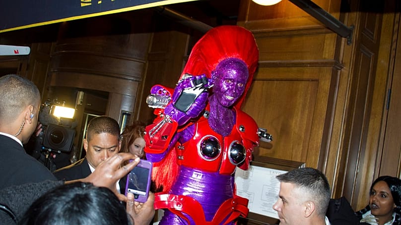 Heidi Klum como Transformer en su fiesta de Halloween de 2010.