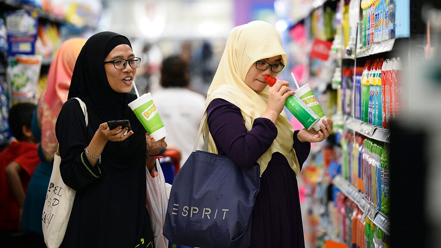 سيدات مسلمات