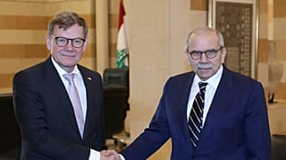 Außenminister Johann Wadephul (CDU) besucht in Libanon die deutsche Fregatte der UNIFIL-Mission.