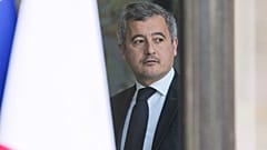 Ministro da Justiça francês, Gérald Darmanin, após uma reunião semanal do Conselho de Ministros, 19 de fevereiro de 2025, no Palácio do Eliseu, Paris