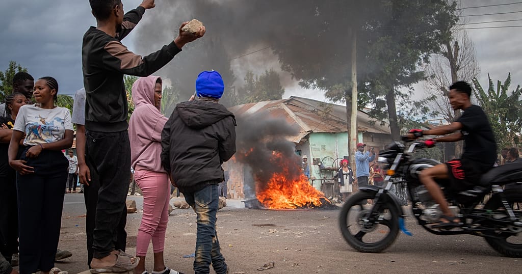 Tanzania unrest deepens as opposition alleges fraud and protests enter third day Tanzania unrest deepens as opposition alleges fraud and protests enter third day