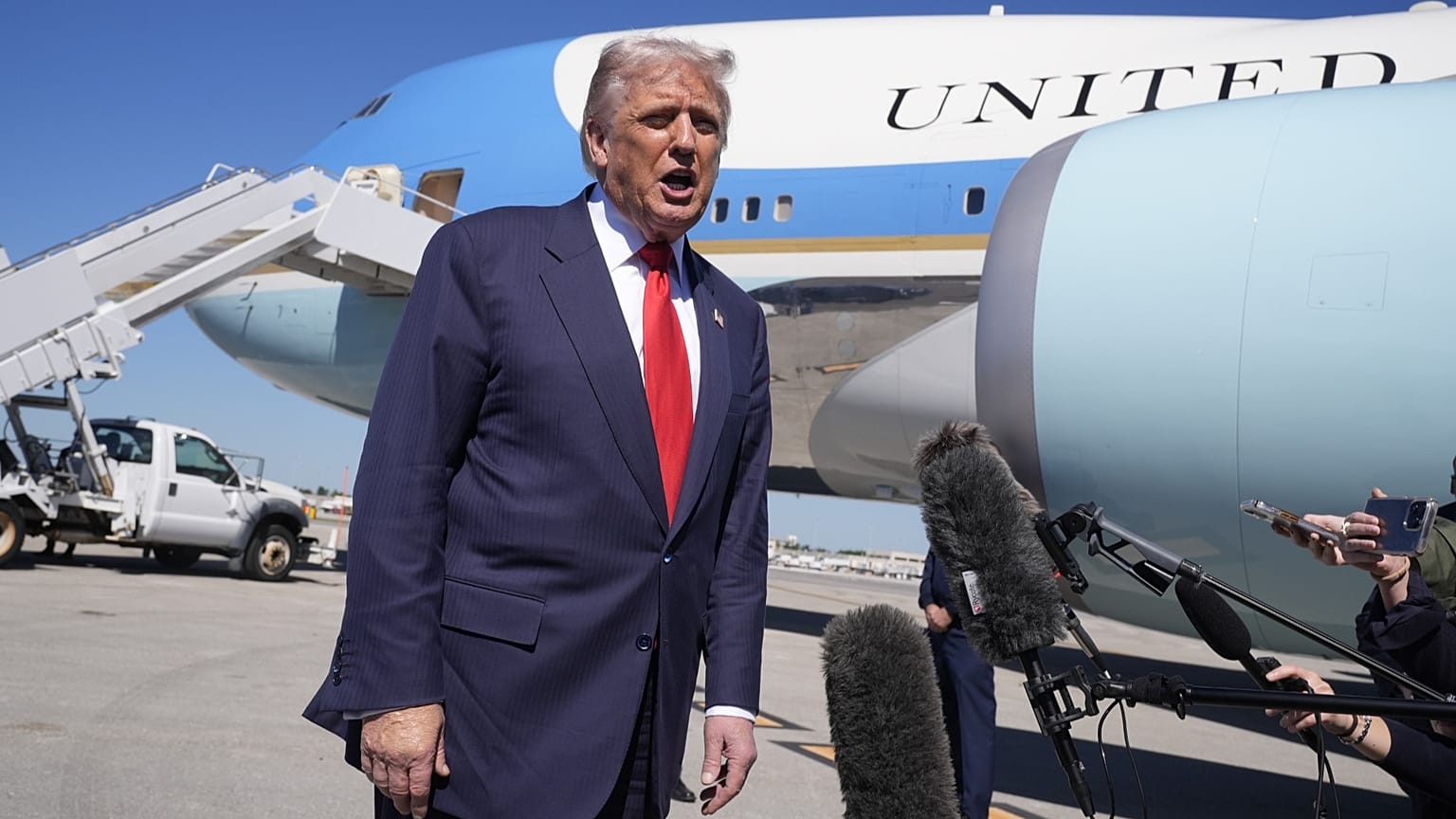 دونالد ترامپ، رئیس جمهوری آمریکا