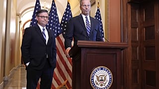 Μάικ Τζόνσον και Τζον Θουν