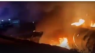 Incendio dopo l'attacco russo alla regione di Odessa