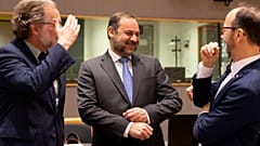 L'ex ministro dei Trasporti spagnolo, José Luis Ábalos, al centro.