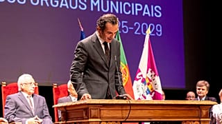 Deputado municipal de Setúbal detido por roubo na via pública