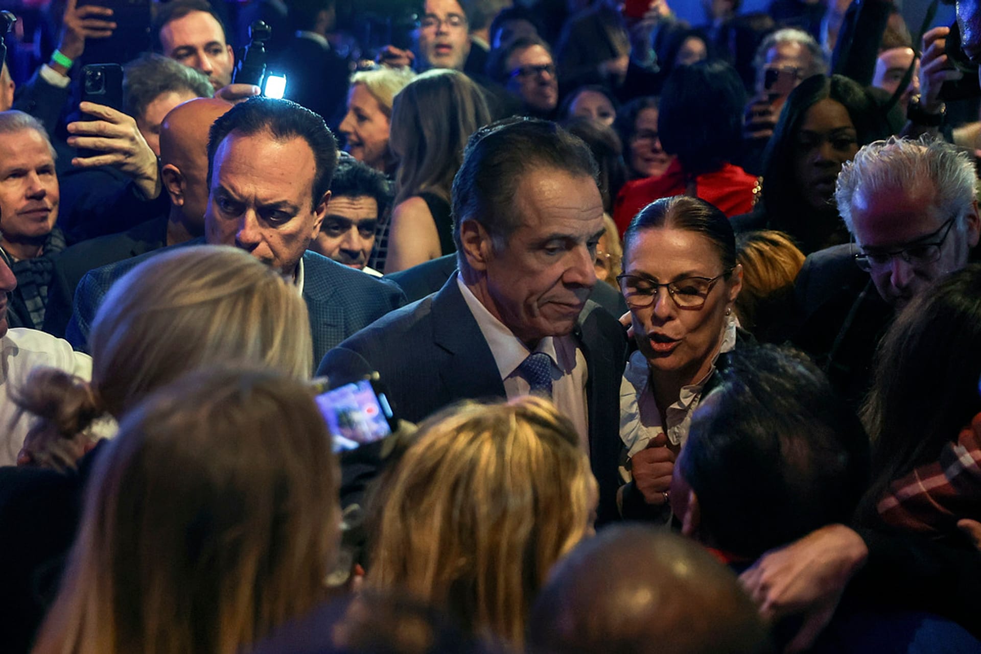 Democrat Zohran Mamdani defeats Cuomo to become New York City's mayor ...