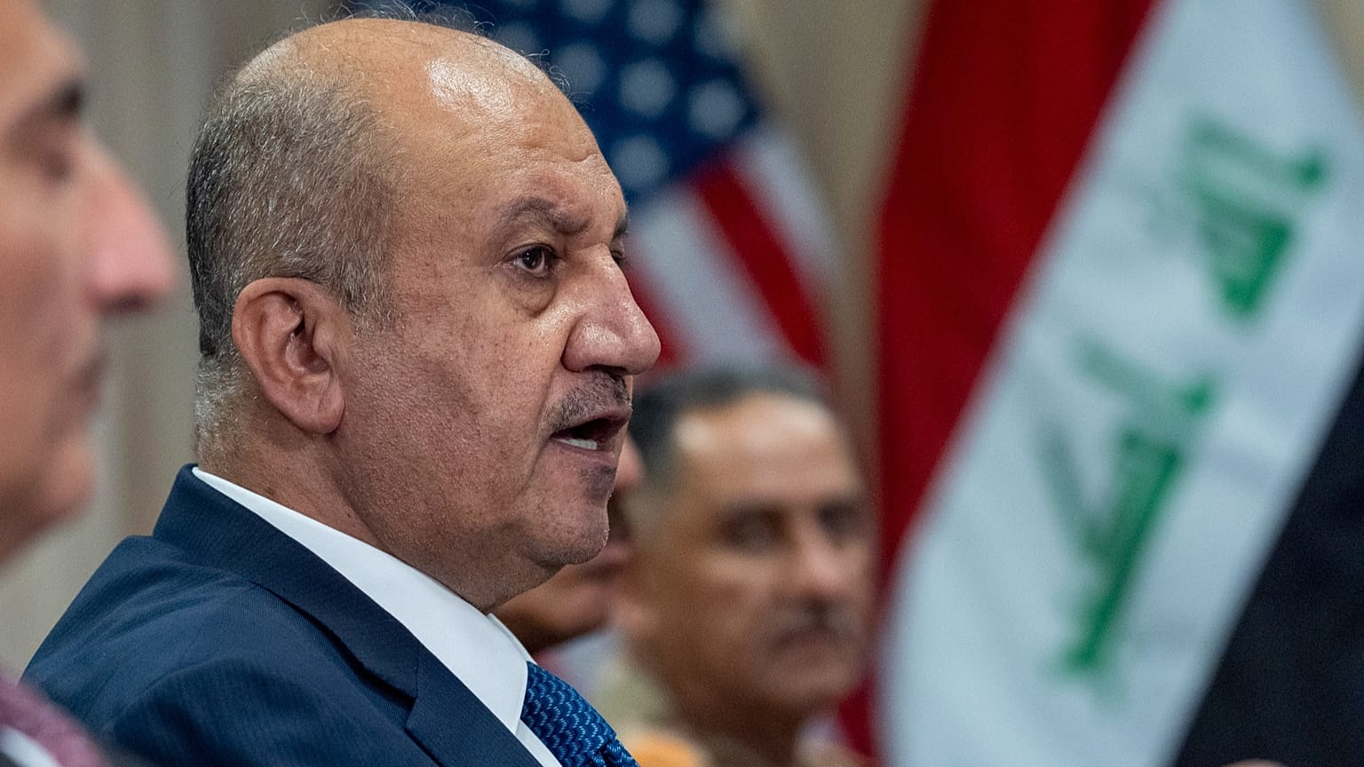 ثابت محمد العباسی، وزیر دفاع عراق