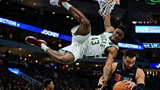 Μία απο τις χαρακτηριστικές φάσεις που ο Θανάσης Αντετοκούνμπο απέκτησε το προσωνύμιο "elevator"