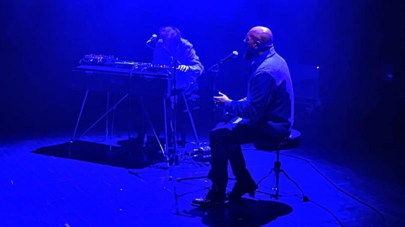 Fotografía durante la actuación en sónar cru+es de Raül Refree y Niño de Elche