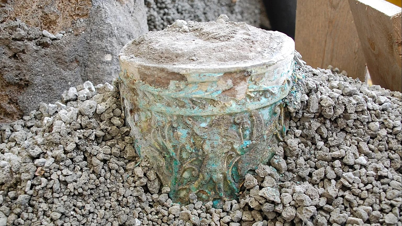 Situla (vaso) del Thermopolium Regio V, Parco Archeologico di Pompei