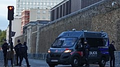 Η γαλλική αστυνομία συνέλαβε τέσσερα άτομα στο πλαίσιο έρευνας για υπόθεση κατασκοπείας υπέρ της Ρωσικής Ομοσπονδίας.