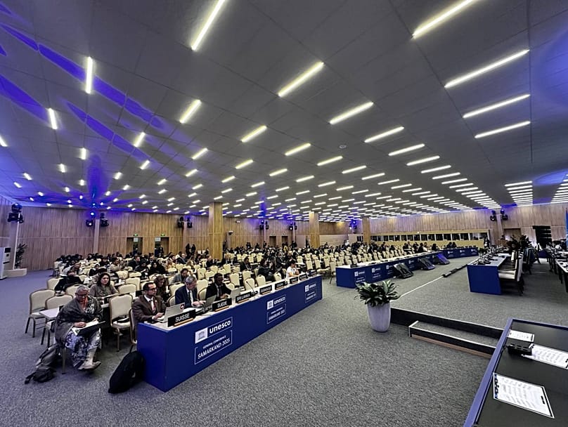 جلسه یونسکو برای تصویب پیشنهاد مشترک تاجیکستان و ایران