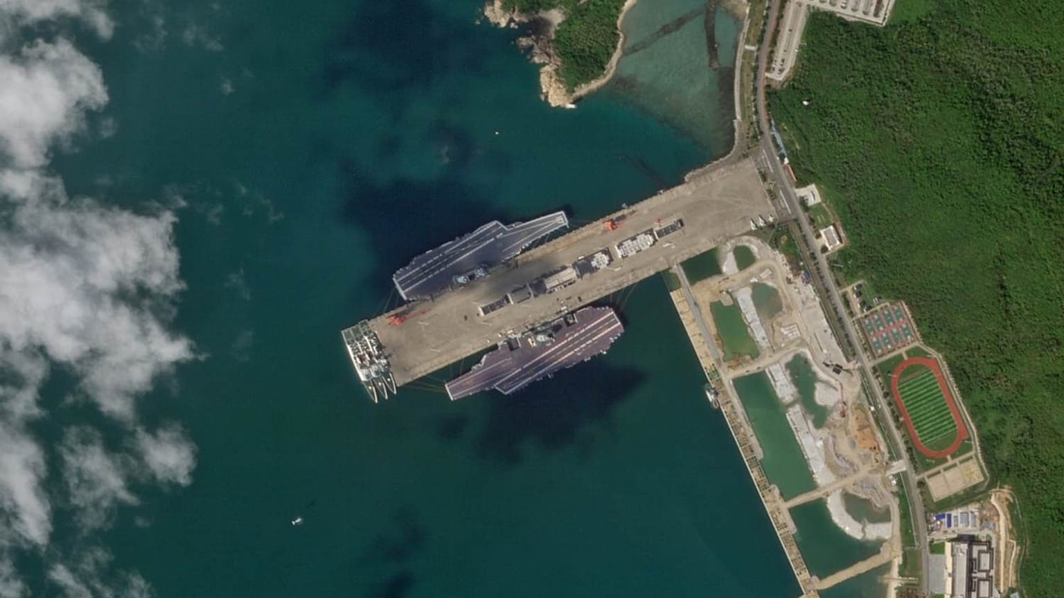 Çin'in yeni uçak gemisi