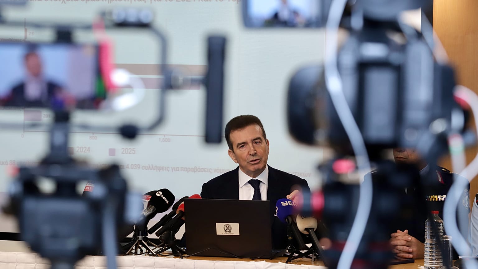 Ο Μιχάλης Χρυσοχοΐδης