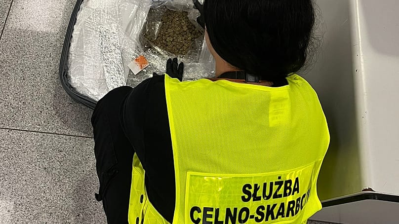Mazowiecka Krajowa Administracja Skarbowa udaremniła przemyt prawie 40 kg marihuany.