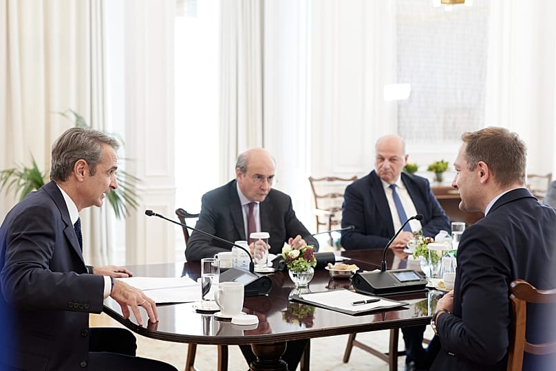 Κυριάκος Μητσοτάκης με τον Επίτροπο Χάνσεν