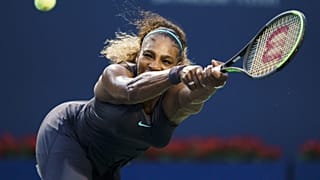 ARchive : Serena Williams, des États-Unis, lors du tournoi de tennis féminin de la Coupe Rogers , mercredi 7 août 2019, à Toronto. 