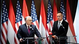Orbán Viktor és Szijjártó Péter sajtótájékoztatót tart