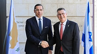Οι Υπουργοί Εξωτερικών Κύπρου και Ισραήλ