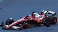 Ferrari pilotu Charles Leclerc, Monaco Grand Prix'inde hareket halindeyken aracının tekeri fırlıyor, 9 Kasım 2025