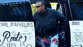 French football team appears stylish ahead of decisive World Cup qualifying games