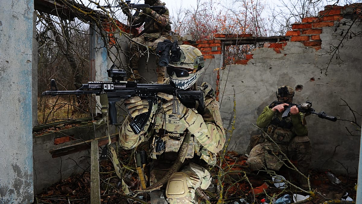 Ukraine : des drones russes frappent Odessa, les combats s’intensifient autour de Pokrovsk