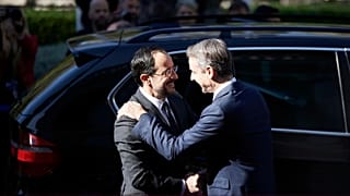 Η συνάντηση Μητσοτάκη - Χριστοδουλίδη στο Μέγαρο Μαξίμου