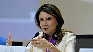 Η Ana Toni, διευθύνουσα σύμβουλος της COP30, μιλάει κατά τη διάρκεια συνέντευξης Τύπου στη Σύνοδο Κορυφής των Ηνωμένων Εθνών για το Κλίμα COP30, την Τρίτη 11 Νοεμβρίου 2025, στο Μπελέμ της Βραζιλίας.