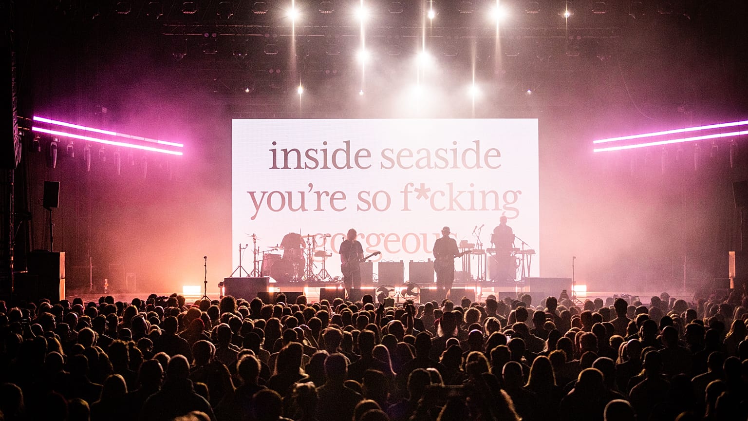 Koncert Royel Otis podczas Inside Seaside 2025. 