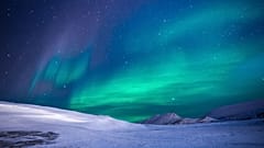 Ejeções de massa coronal fortes condicionam a “meteorologia espacial”, como tempestades solares que podem provocar auroras na Terra
