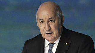  الرئيس الجزائري عبد المجيد تبون كلمة في الجلسة العامة لمنتدى سانت بطرسبرغ الاقتصادي الدولي في سانت بطرسبرغ، روسيا، الجمعة 16 يونيو 2023. 