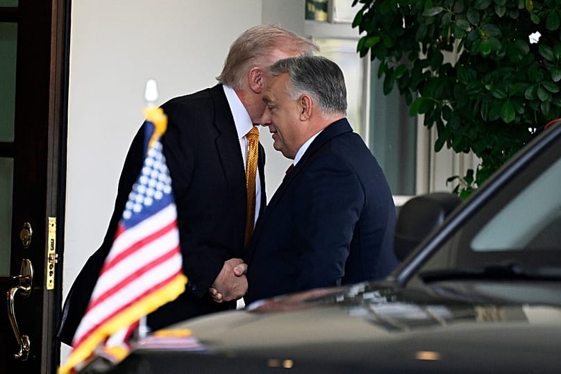 Donald Trump a Fehér Ház előtt várta Orbán Viktort, 2025. november 7-én
