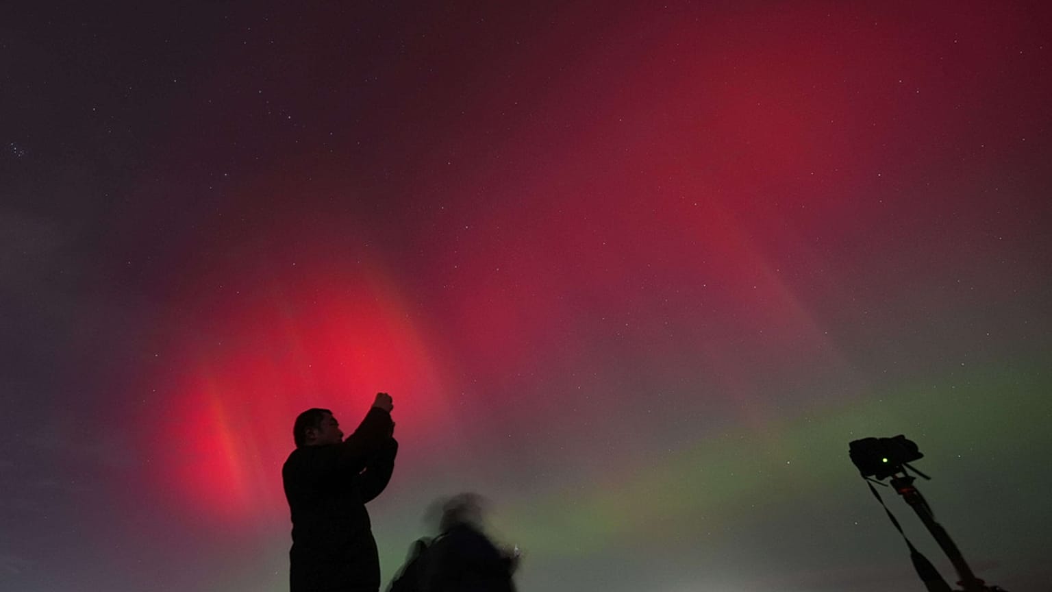 L'aurora boreale sta raggiungendo anche l'Italia 