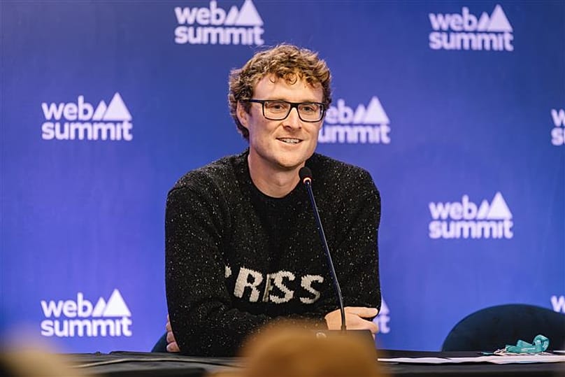 Paddy Cosgrave (CEO e fundador da Web Summit), esta conferência de imprensa é realizada na Media Village. Evento exclusivo para a imprensa.