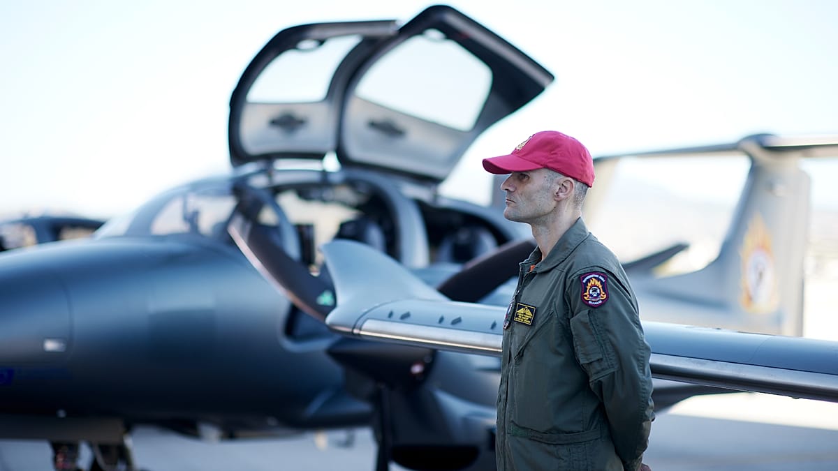 Lutte contre les incendies : la Grèce reçoit trois avions modernes de reconnaissance aérienne