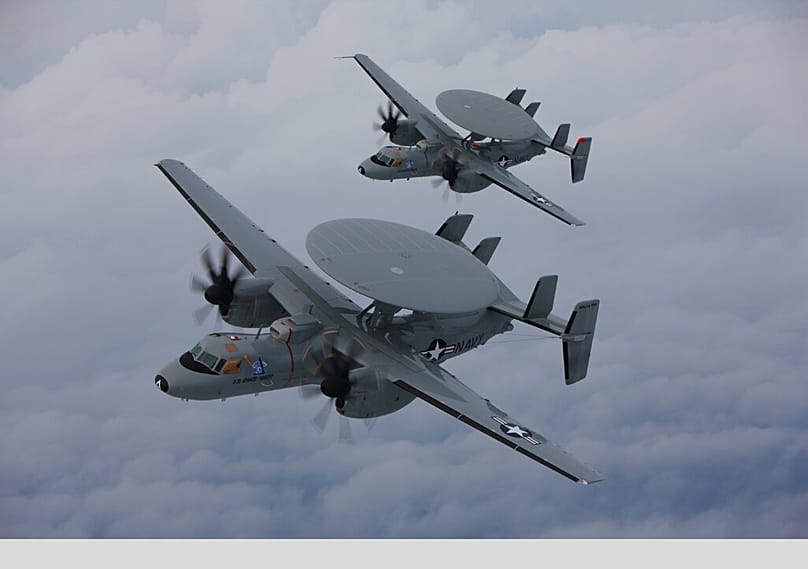 طائرة "إي-2دي هوك آدفانسد"